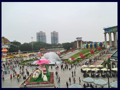 The entrance area to Windows of the World seen from the monorail train.